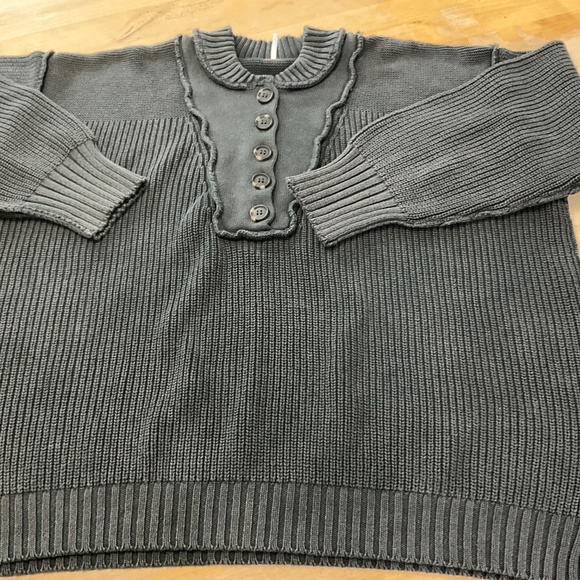 FREE PEOPLE CHUNKY HENLEY SWEATER /NEW - Picture 1 of 9